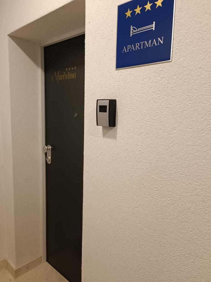 Penthouse Apartman Marcelina In Трогир Екстериор снимка