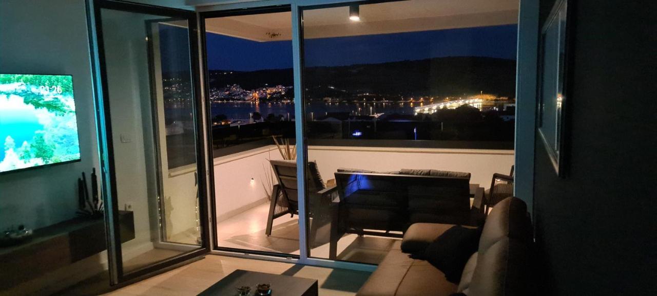 Penthouse Apartman Marcelina In Трогир Екстериор снимка