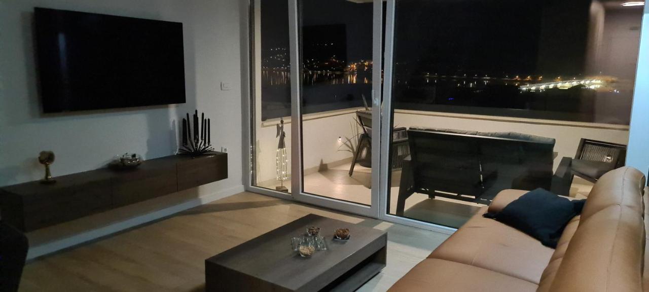Penthouse Apartman Marcelina In Трогир Екстериор снимка